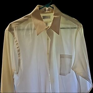 Van Heusen Satin Stripe - 16-34/35(Large) 70/30 Poly/Cotton